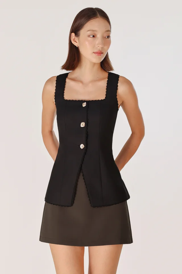 CAMELLIA LACE TRIM BUTTON VEST TOP (BLACK)