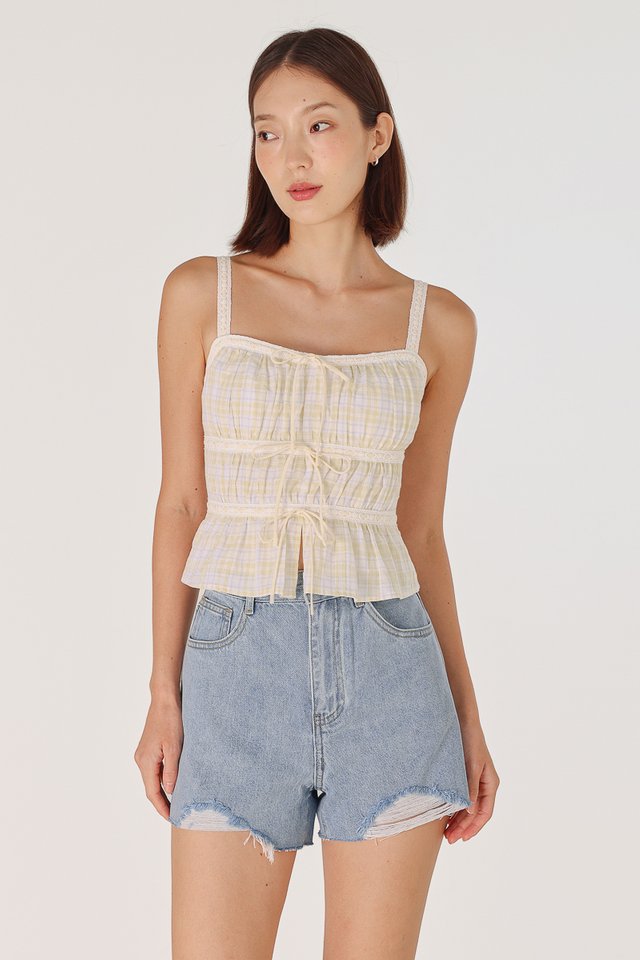 SAPHIELLE PADDED EYELET TRIM RIBBON TIERED TOP (PLAID)