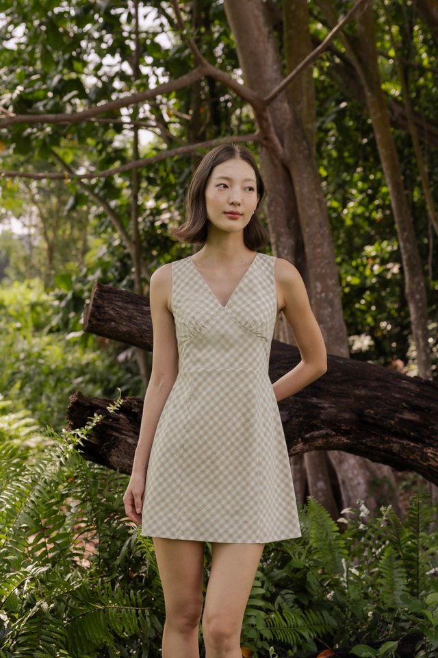 MALIKA GINGHAM V-NECK PICOT TRIMMING DRESS