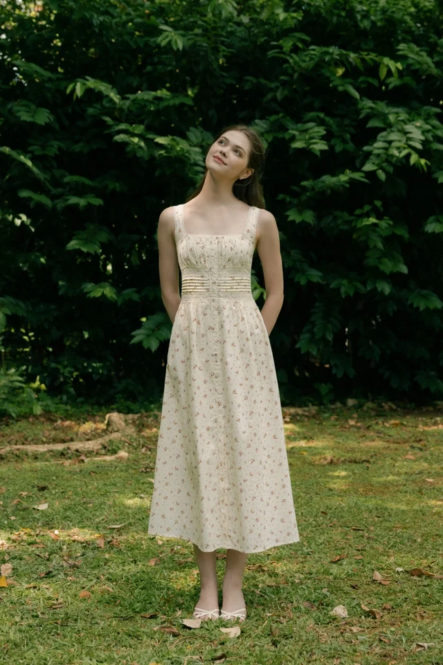 ZOIE PADDED FLORAL BUTTON PINTUCK WAIST MAXI DRESS