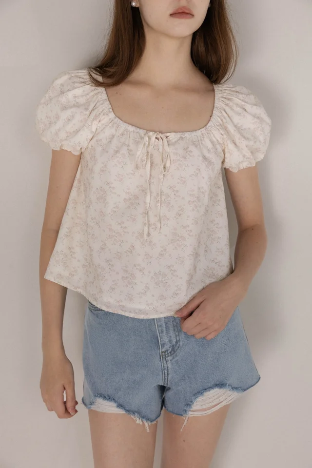 YINDIE SCOOP NECK RIBBON BUBBLE SLEEVE BLOUSE (FLORAL)