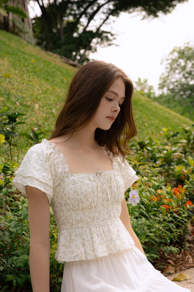 MIDSUMMER PADDED RUCHED RIBBON FLUTTER SLEEVE TOP