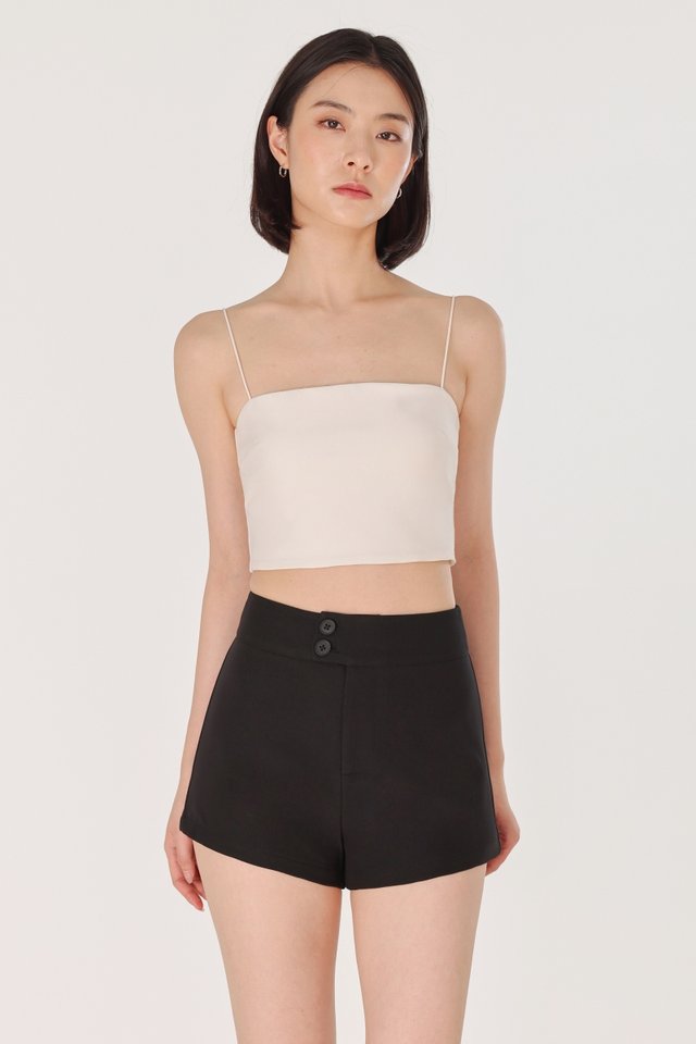 JENNIE DOUBLE BUTTONED TAILORED MID WAIST MINI SHORTS (BLACK)