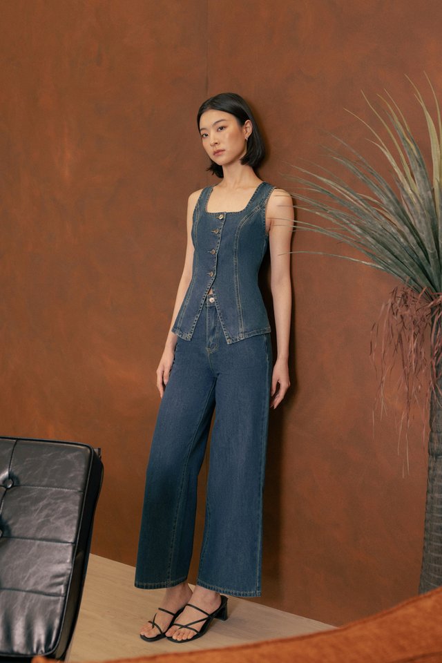 DOWNTOWN STRAIGHT LEG DENIM JEANS - PETITE