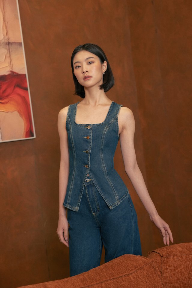 DOWNTOWN DENIM BUTTON VEST TOP