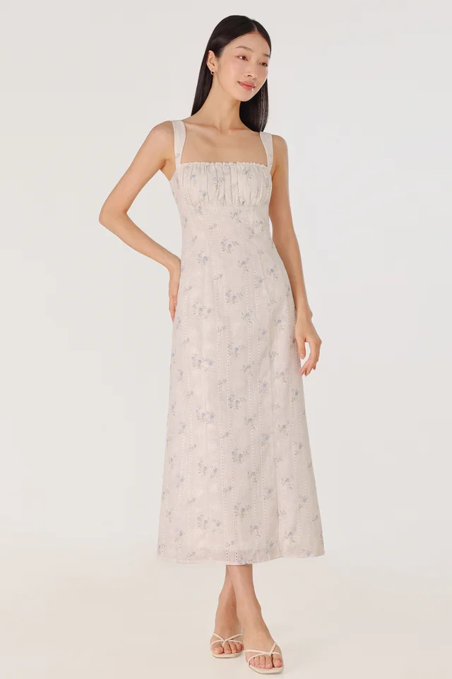ZARAH PADDED FLORAL EMBROIDERED BACK SLIT MIDAXI DRESS