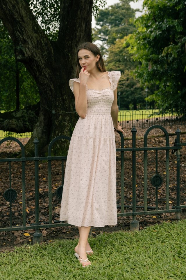 ANNIE PADDED FLORAL SWEETHEART SMOCKED RUFFLE MAXI DRESS
