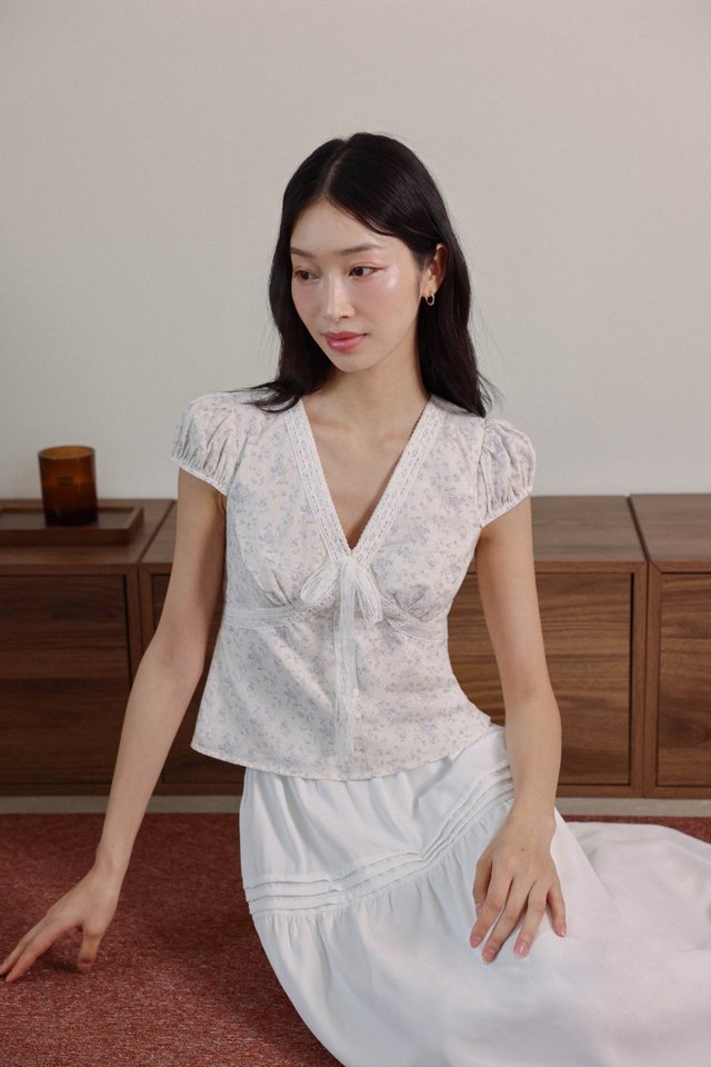 MAELLE FLORAL LACE TRIM RIBBON CAP SLEEVE TOP