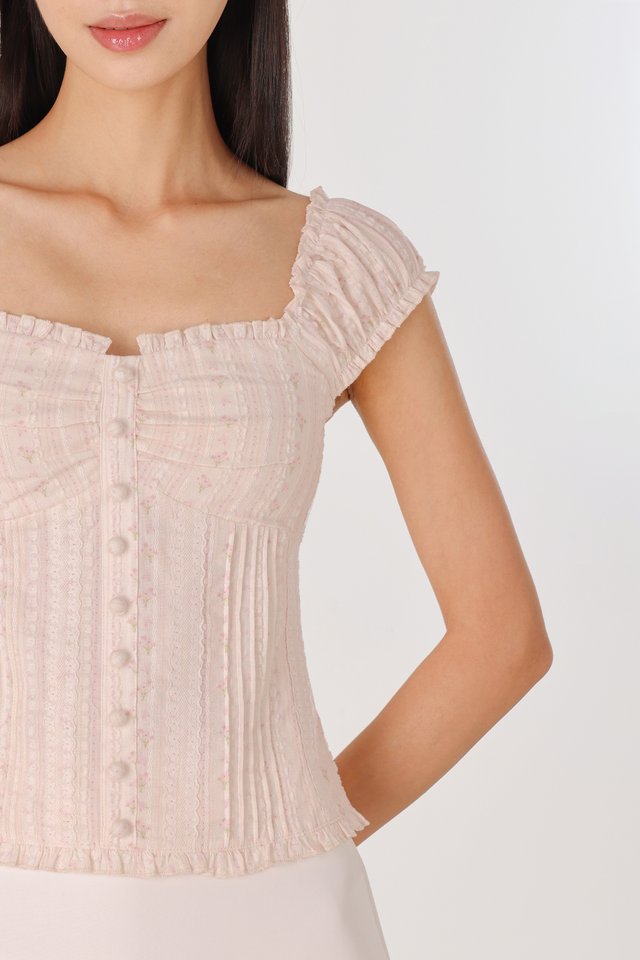 AVARA PADDED RUFFLE TRIM BUTTON TOP (OAT)