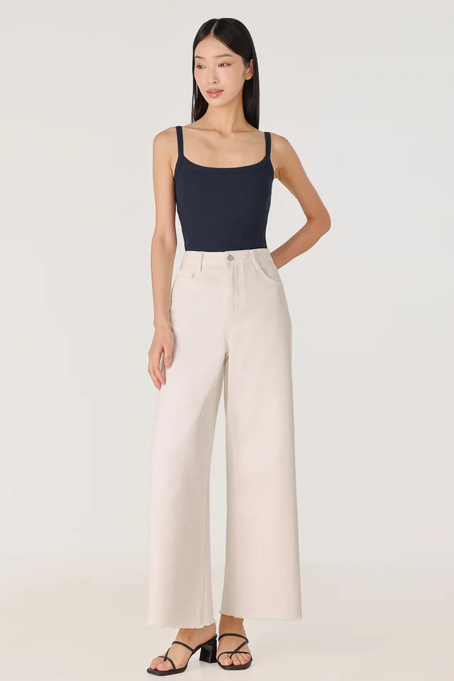 GROUNDBREAKER FRAYED HEM DENIM JEANS - REGULAR (WHITE)