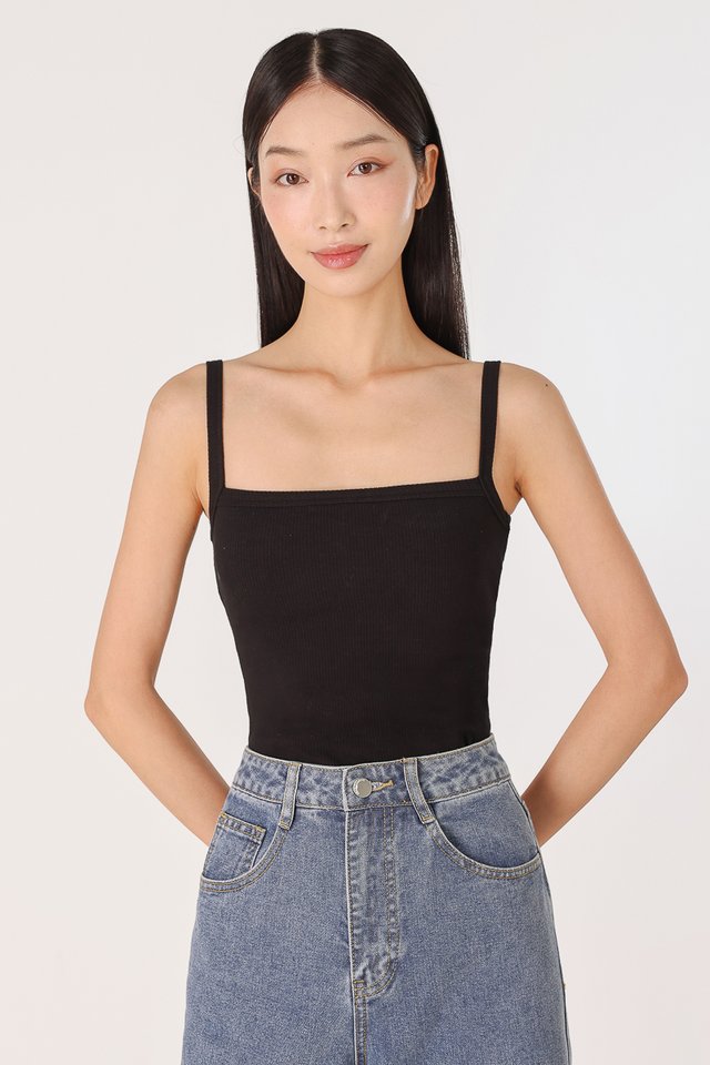 ANNETTE REVERSIBLE PADDED RIBBED TOP - REGULAR IMPROVED FIT (BLACK)