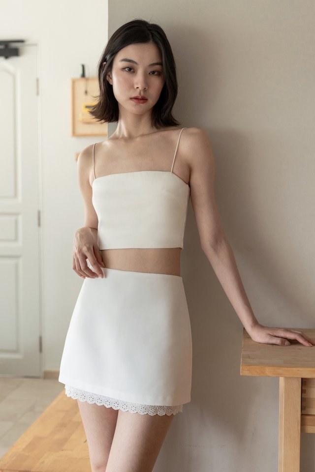 MIREYA EYELET HEM BASIC SKORTS (WHITE)