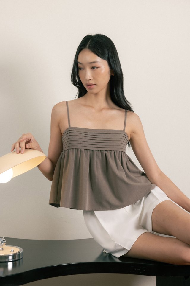 VELINA PADDED PINTUCK BABYDOLL FLARE TOP (BROWN)