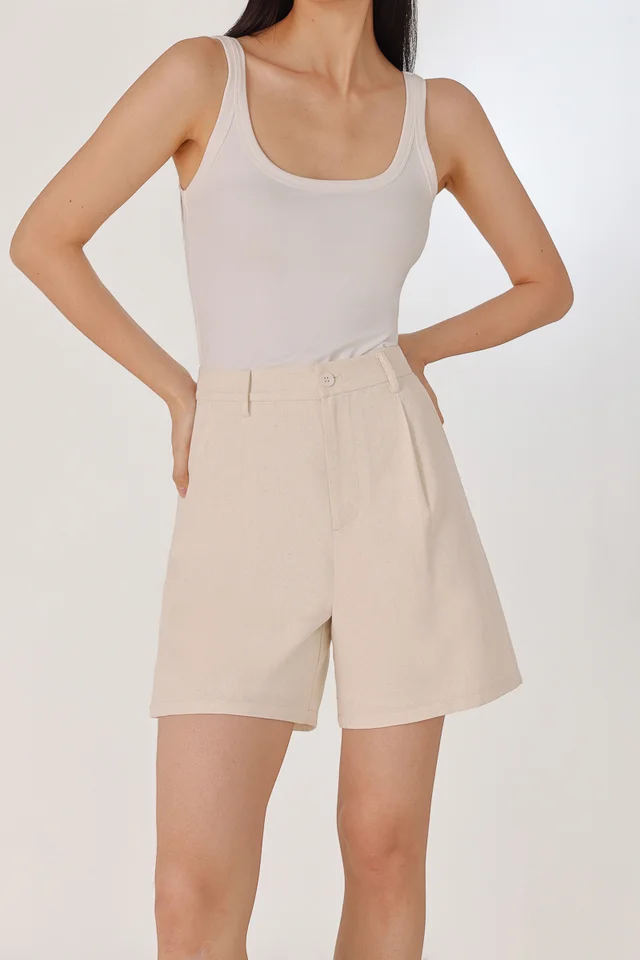 NOVARA LINEN PLEATED LONGLINE BUTTON SHORTS (OAT)