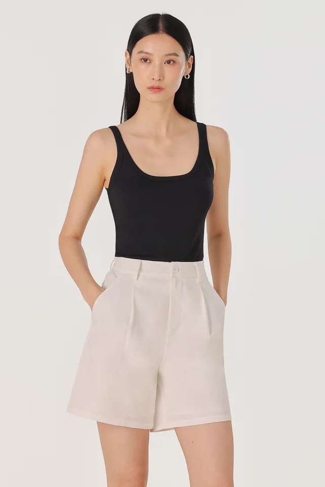 LISETTE PADDED SCOOP NECK TOP (BLACK)