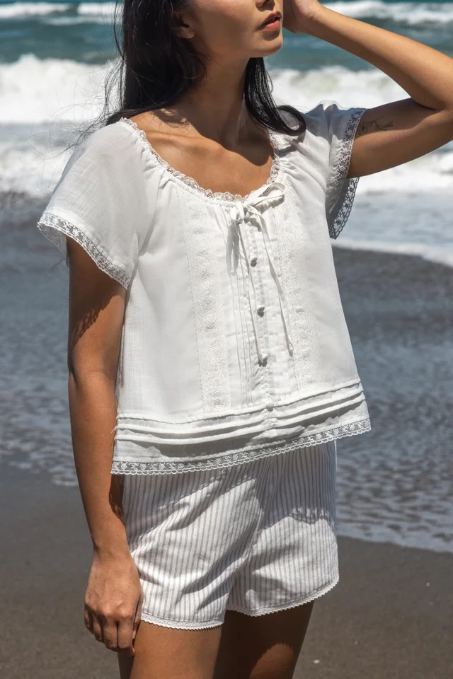 BAYLOR PINTUCK LACE TRIM RIBBON BLOUSE