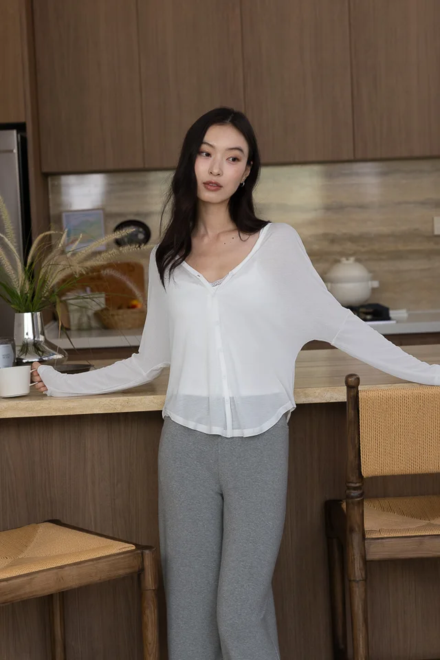 ZAFINA SHEER BUTTON LOOSE PULLOVER CARDIGAN (WHITE)