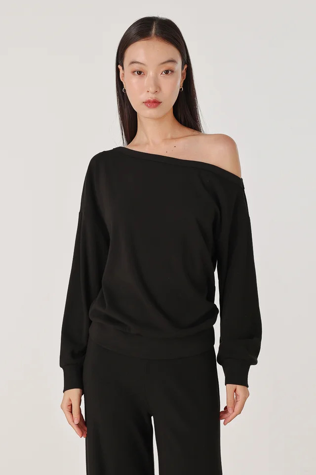 COOPER OFF-SHOULDER PULLOVER (BLACK)