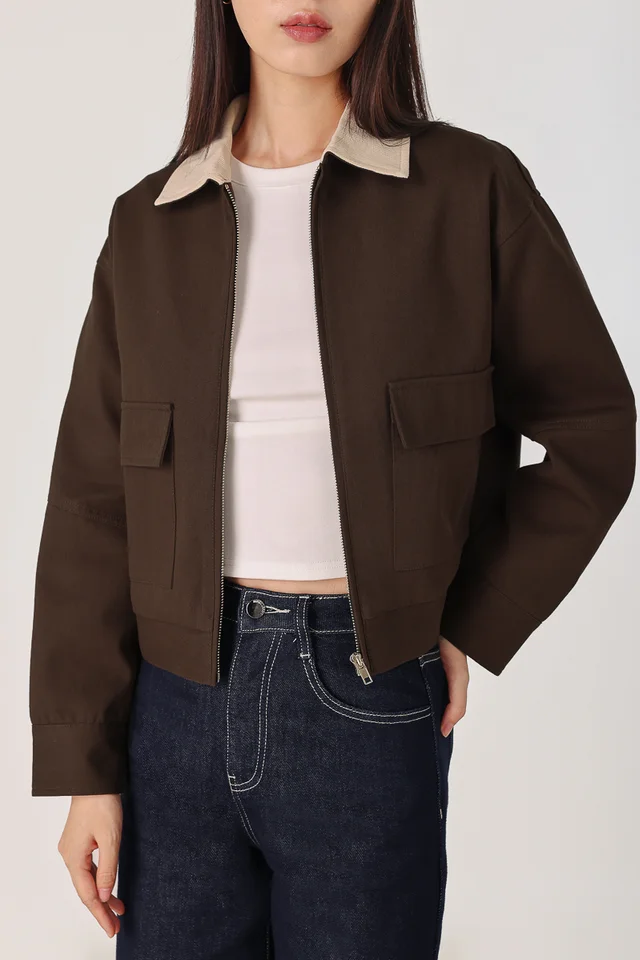 ARLETTE CONTRAST CORDUROY COLLAR CARGO JACKET (ESPRESSO)