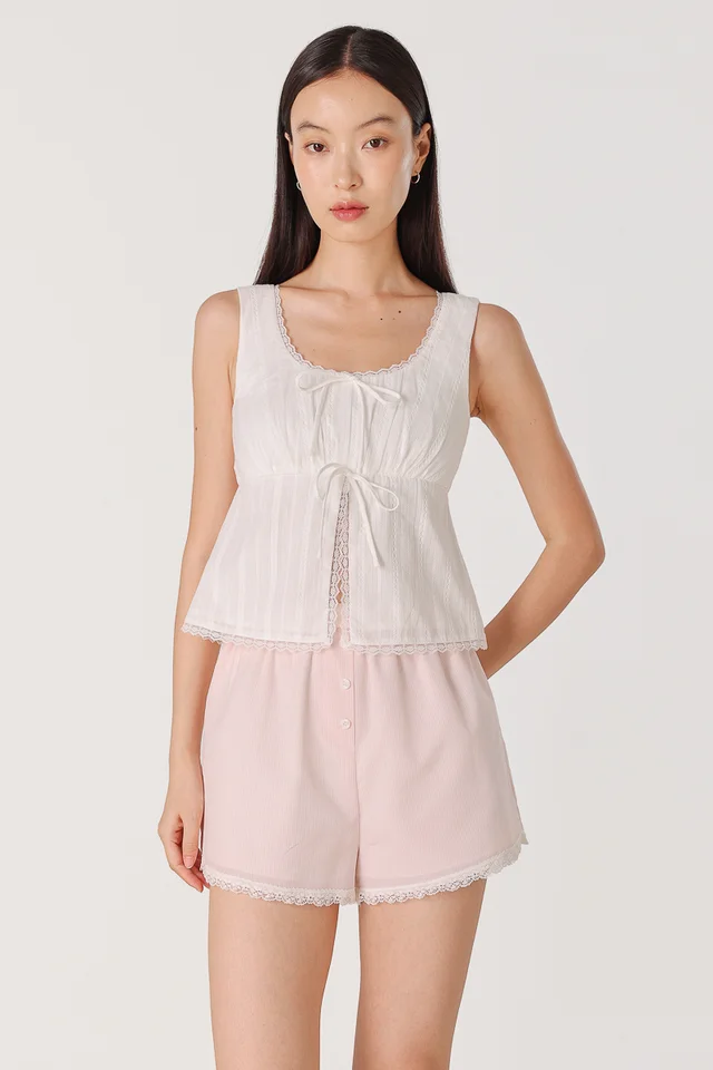 HAZE PADDED LACE TRIM TEXTURED RIBBON TOP