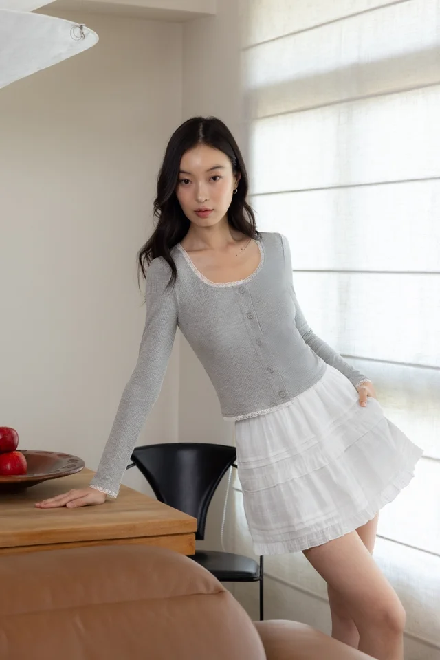 DAFINA PLAID TEXTURED PINTUCK RUFFLE SKORTS (WHITE)