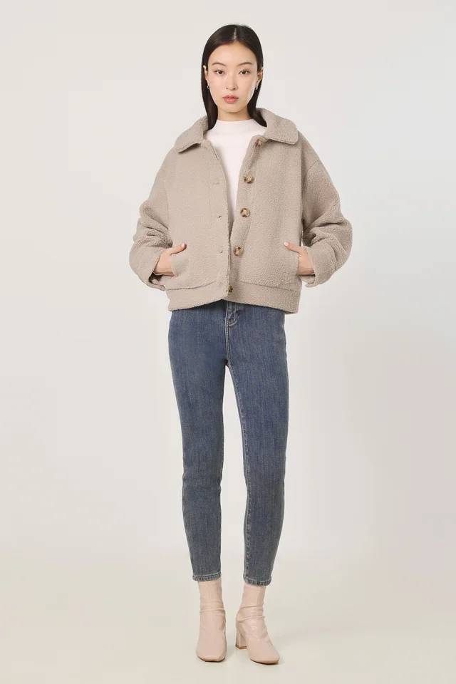 HEAT HUGGER THERMAL FLEECE SKINNY DENIM JEANS - PETITE (LIGHT WASHED)