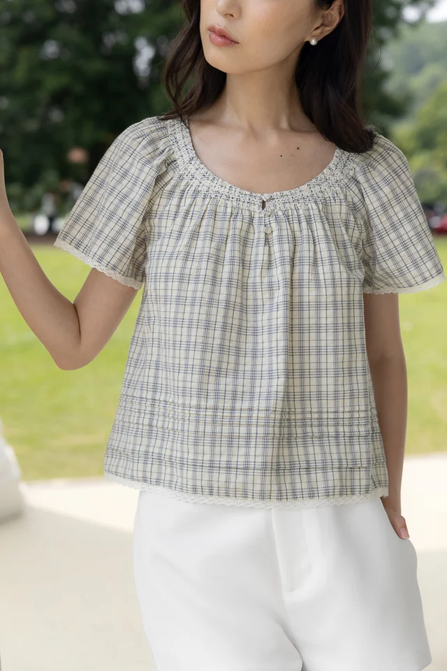 LUCINE SMOCKED NECK BUTTON FLUTTER SLEEVE BLOUSE (PLAID)