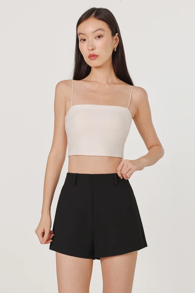 EIRA BASIC FRONT CLASP SHORTS (BLACK)