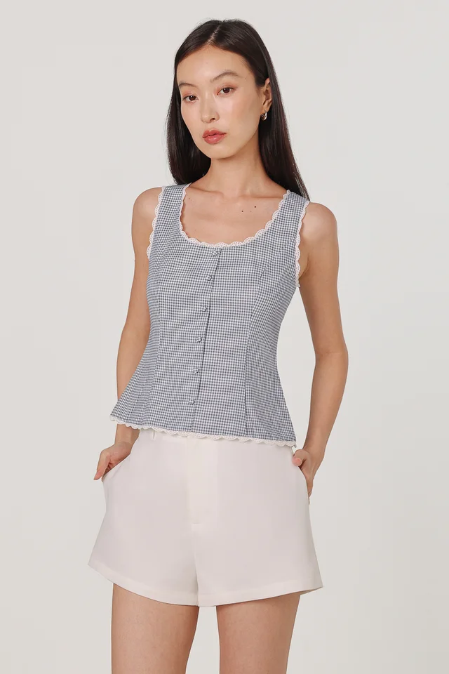 SENNA SCOOP NECK LACE TRIM BUTTON VEST TOP (CHECKERED)