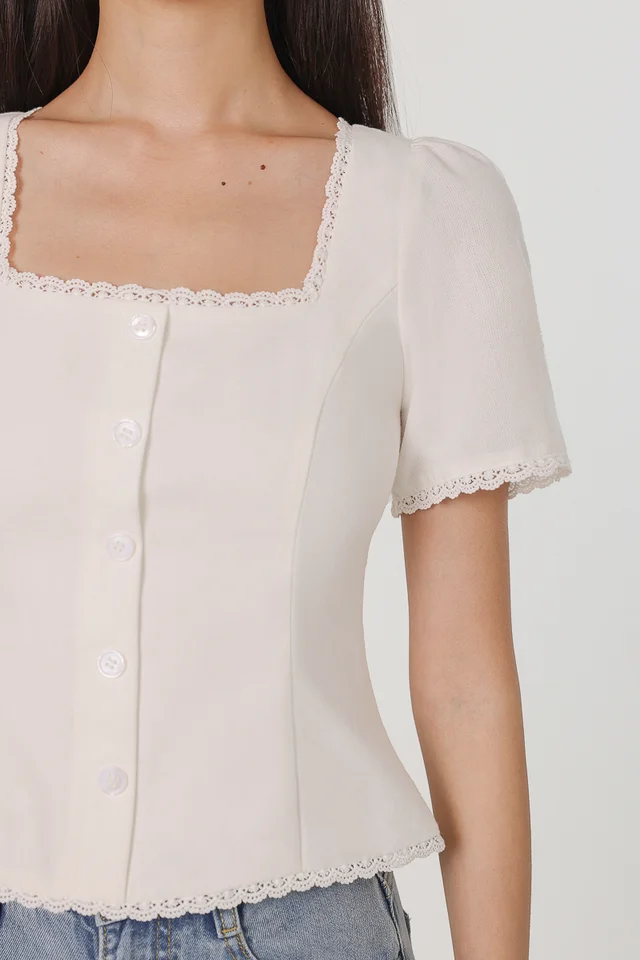 SAMAIRA LACE TRIM SLEEVED BUTTON TOP (WHITE)