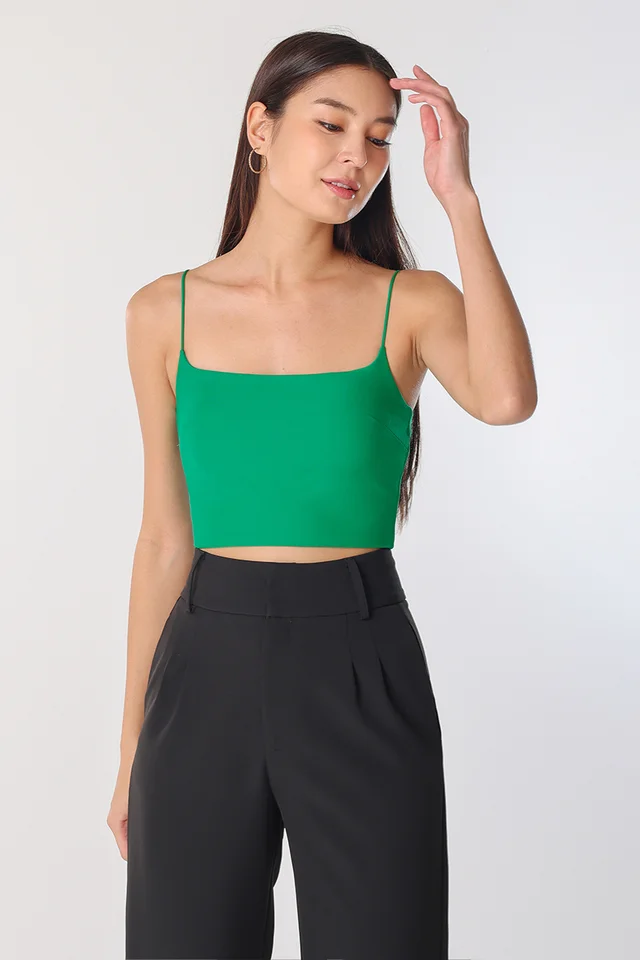 ARIELLE SCOOP CAMI CROP TOP (KELLY GREEN)