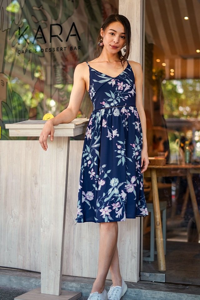 Navy blue floral midi 2024 dress