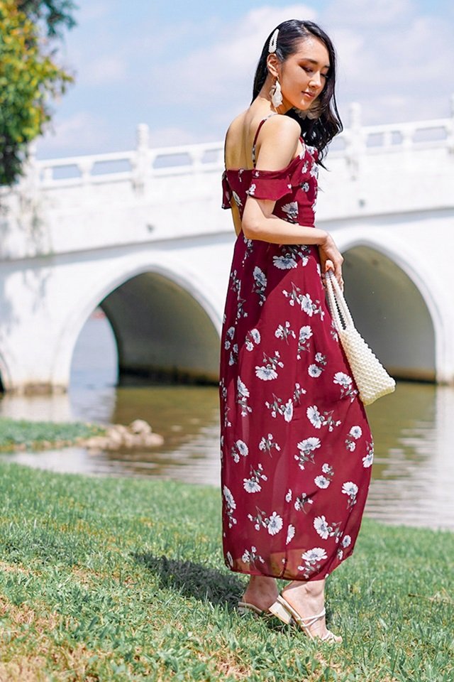 Floral off the shoulder maxi outlet dress