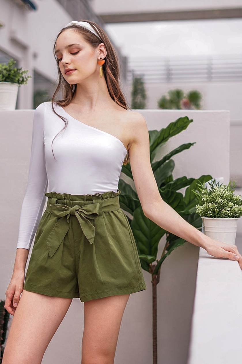 paperbag cargo shorts