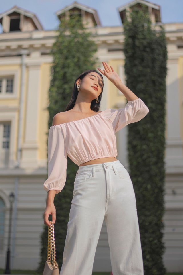 CONSTANCE 2-WAY DREAMY RUCHED TOP #MADEBYLOVET (LIGHT COTTON PINK)