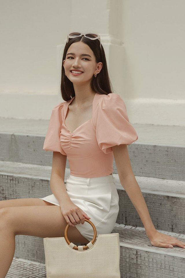 REBEKAH BUBBLE SLEEVE FRONT RUCHED TOP #MADEBYLOVET (SALMON PINK) 