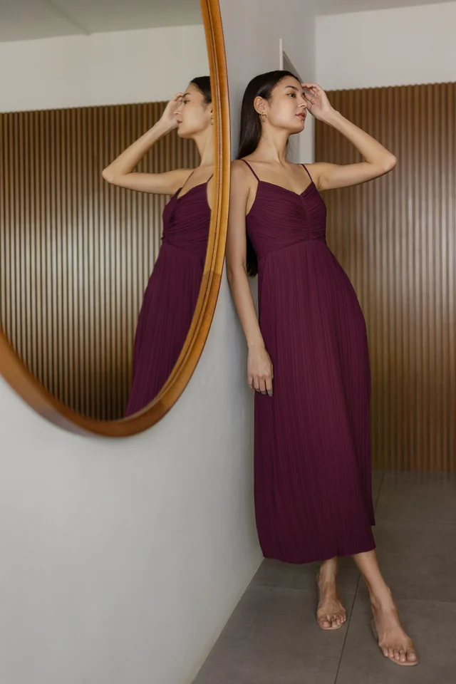 LANA PLEATED CHIFFON MAXI (BURGUNDY)
