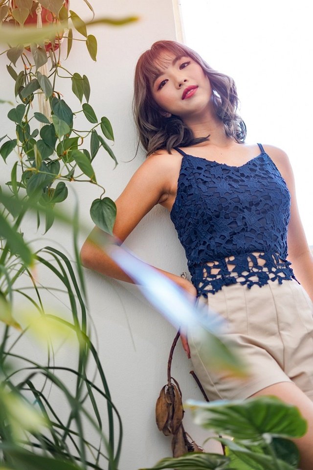 JACINTHA LACE CROP TOP #MADEBYLOVET (NAVY)