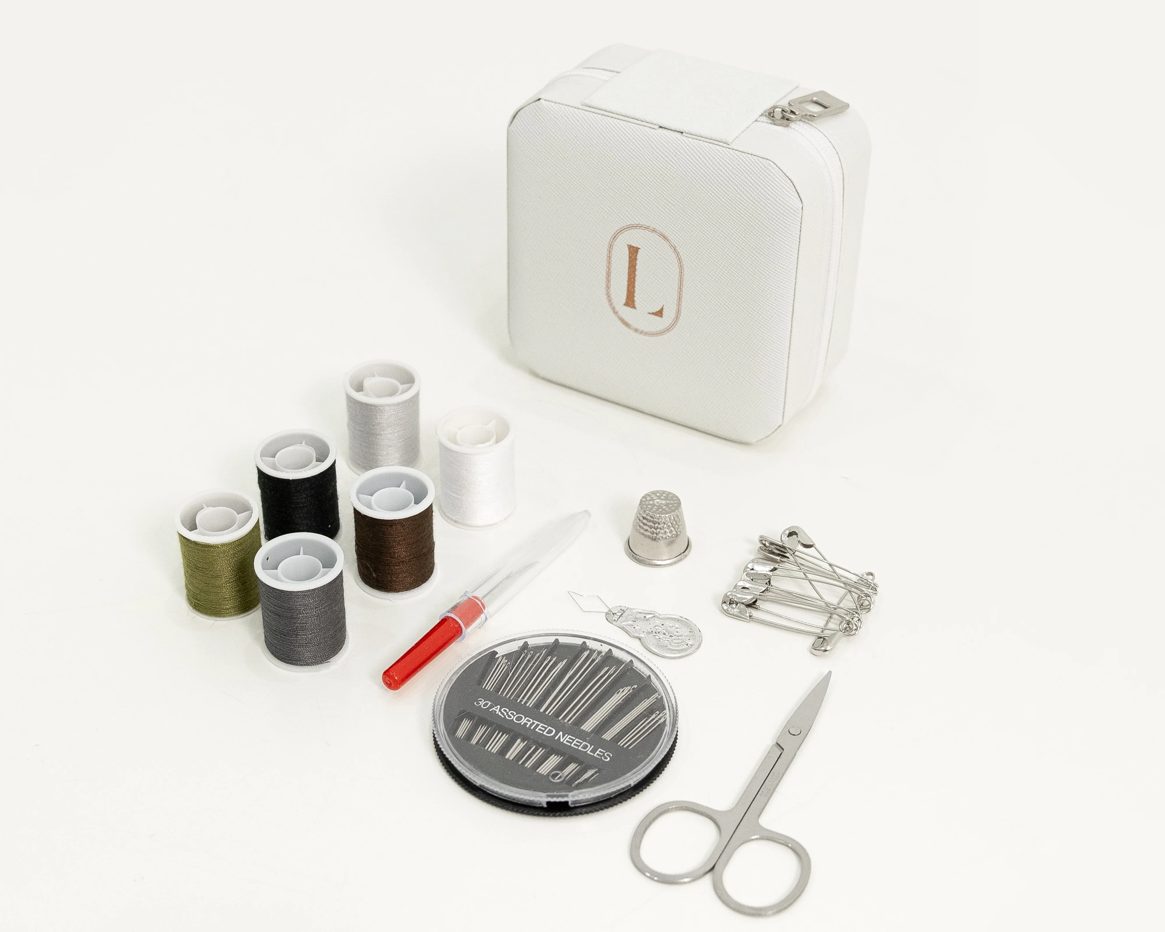 SEWING KIT 